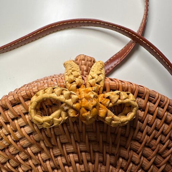 Rattan Round Canteen Crossbody Boho Handbag Purse‎ - Picture 3 of 6